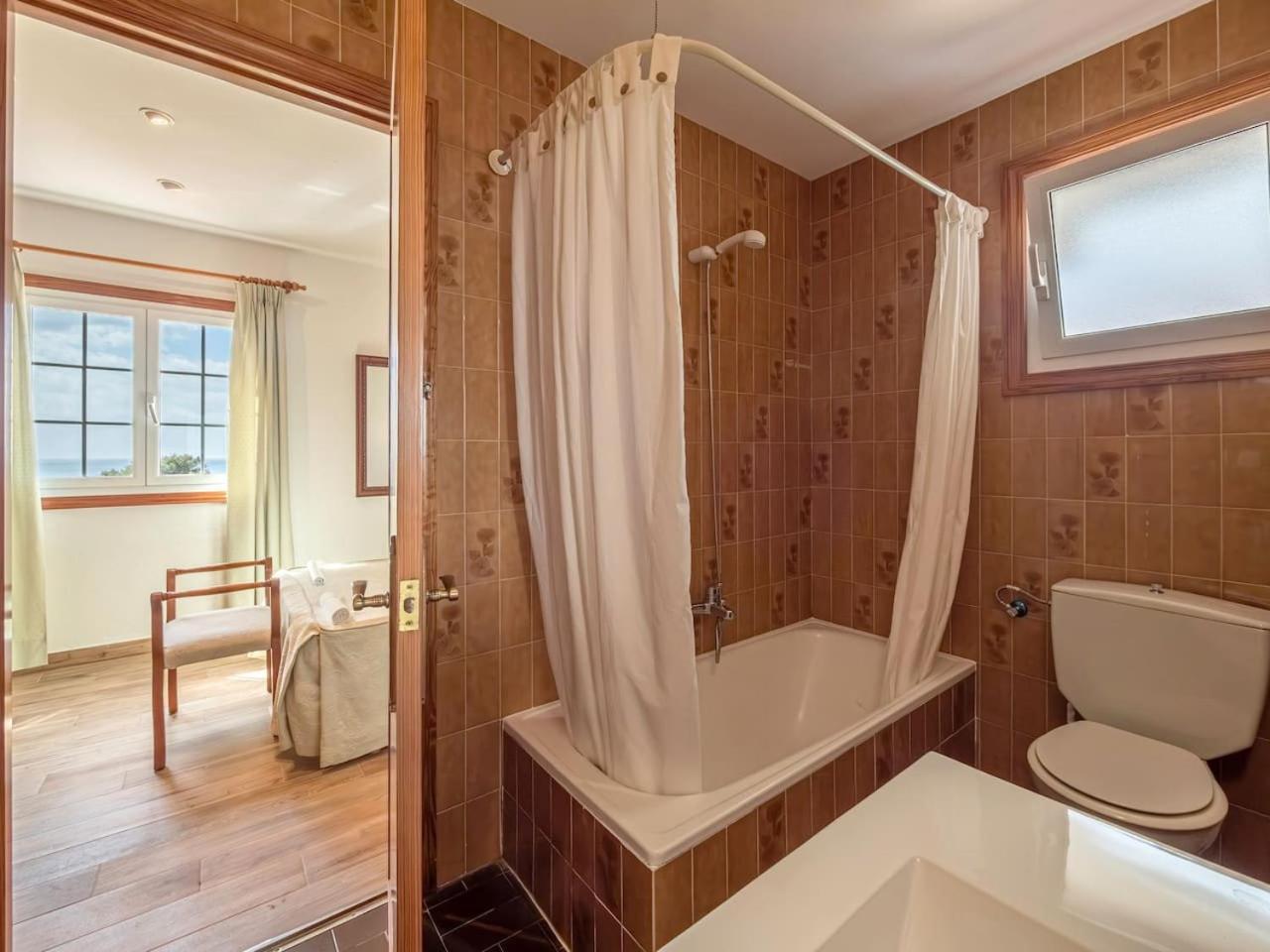 Villa Sur Binisafua Zewnętrze zdjęcie