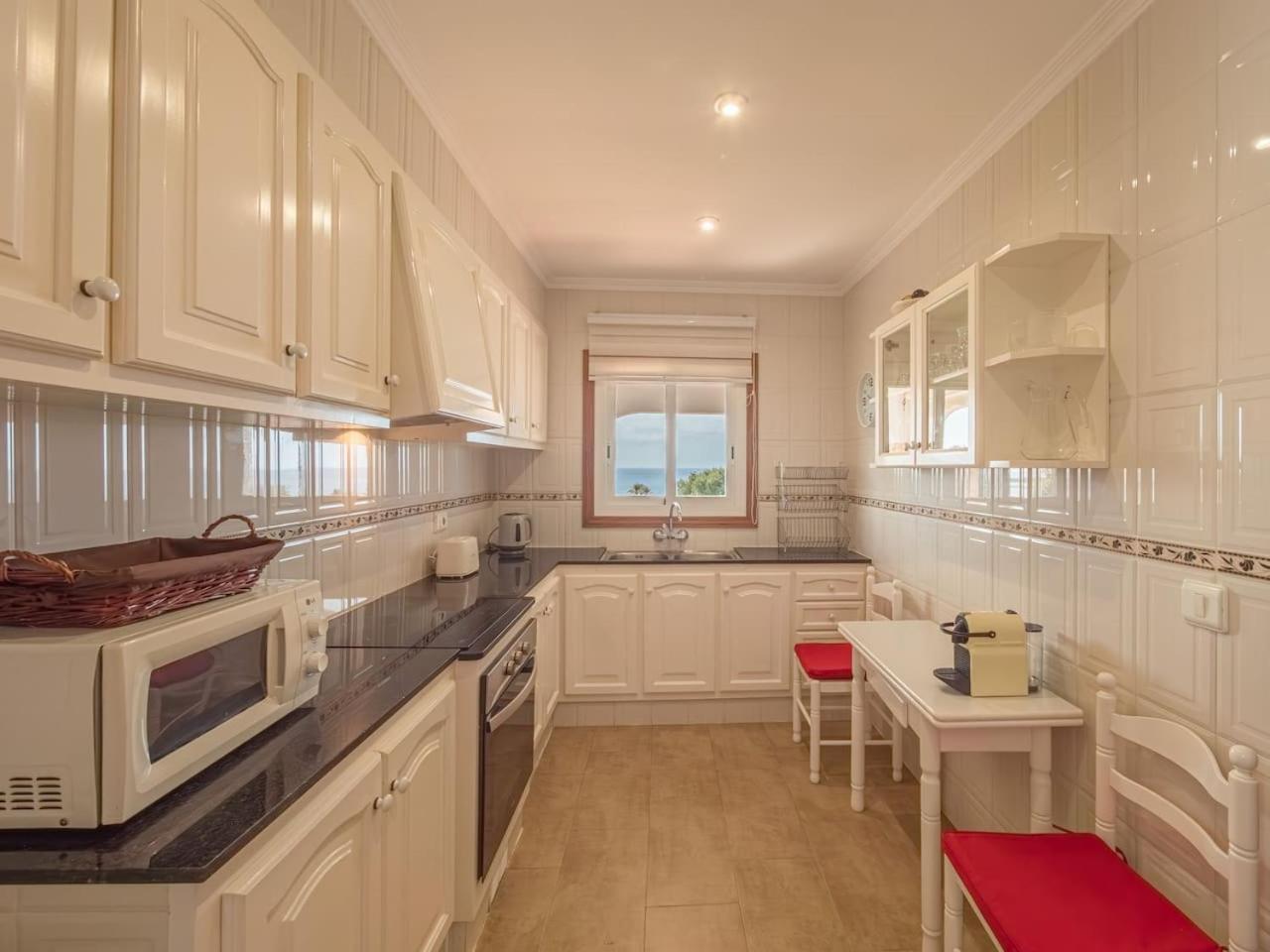 Villa Sur Binisafua Zewnętrze zdjęcie